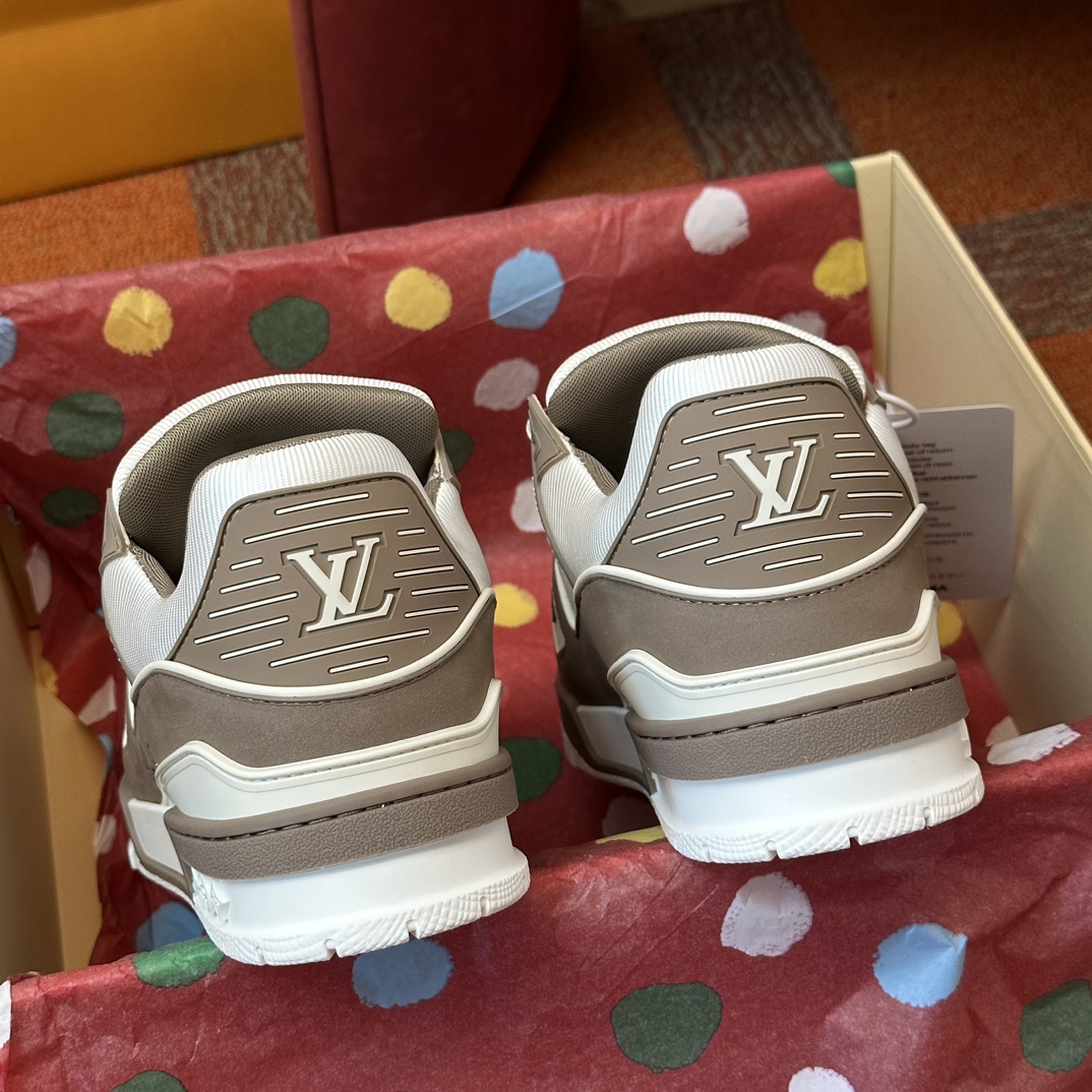 LOUIS VUITTON TRAINERS