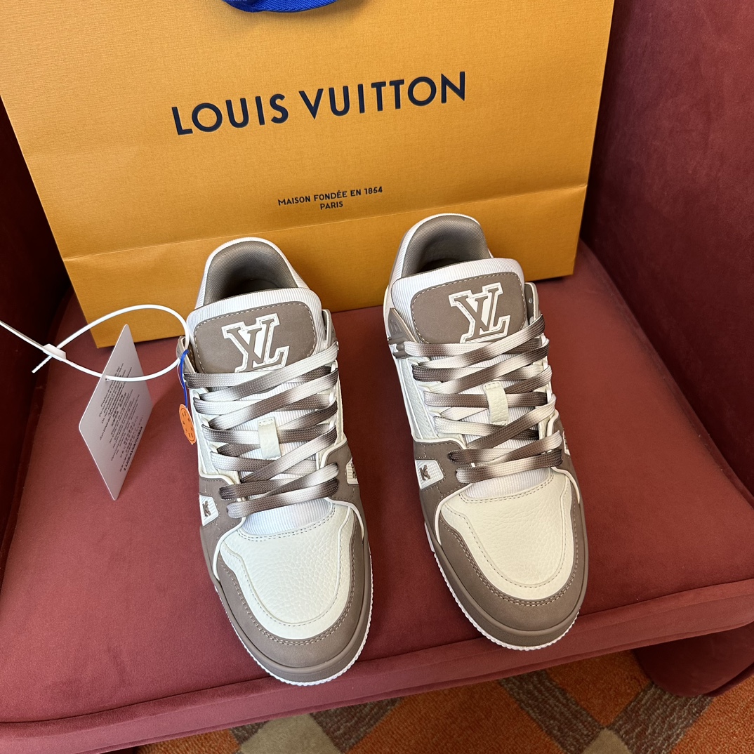 LOUIS VUITTON TRAINERS