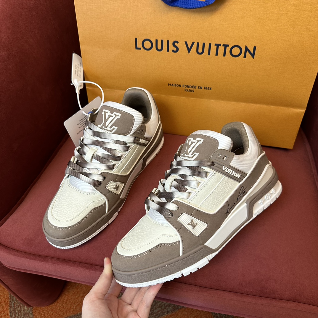 LOUIS VUITTON TRAINERS