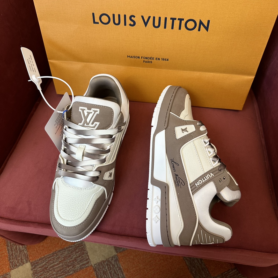 LOUIS VUITTON TRAINERS