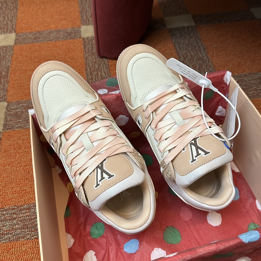 LOUIS VUITTON TRAINERS