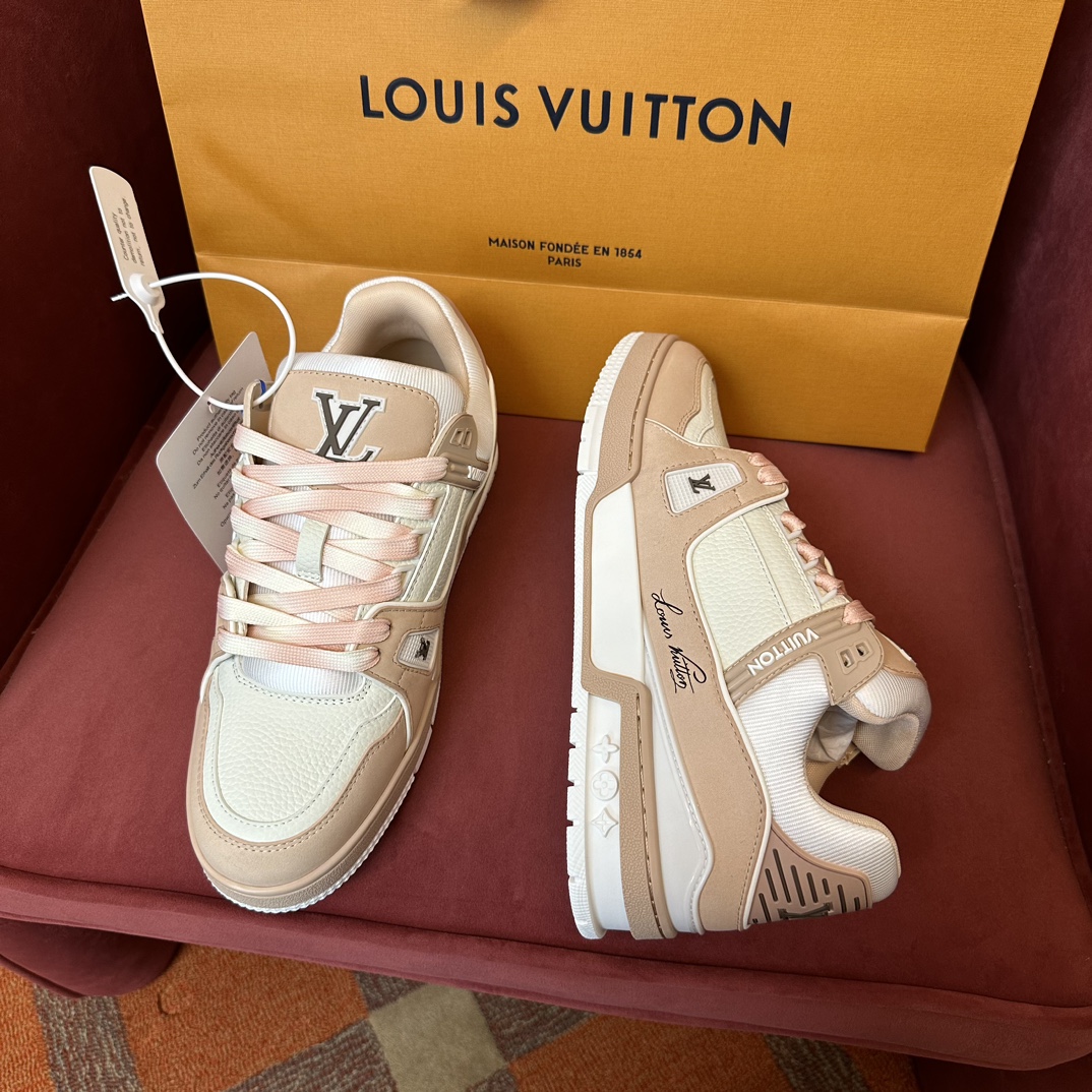 LOUIS VUITTON TRAINERS
