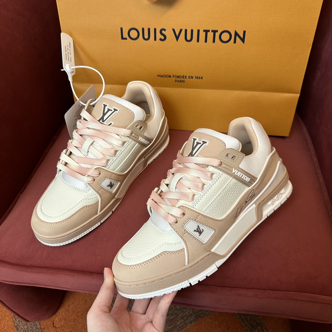 LOUIS VUITTON TRAINERS