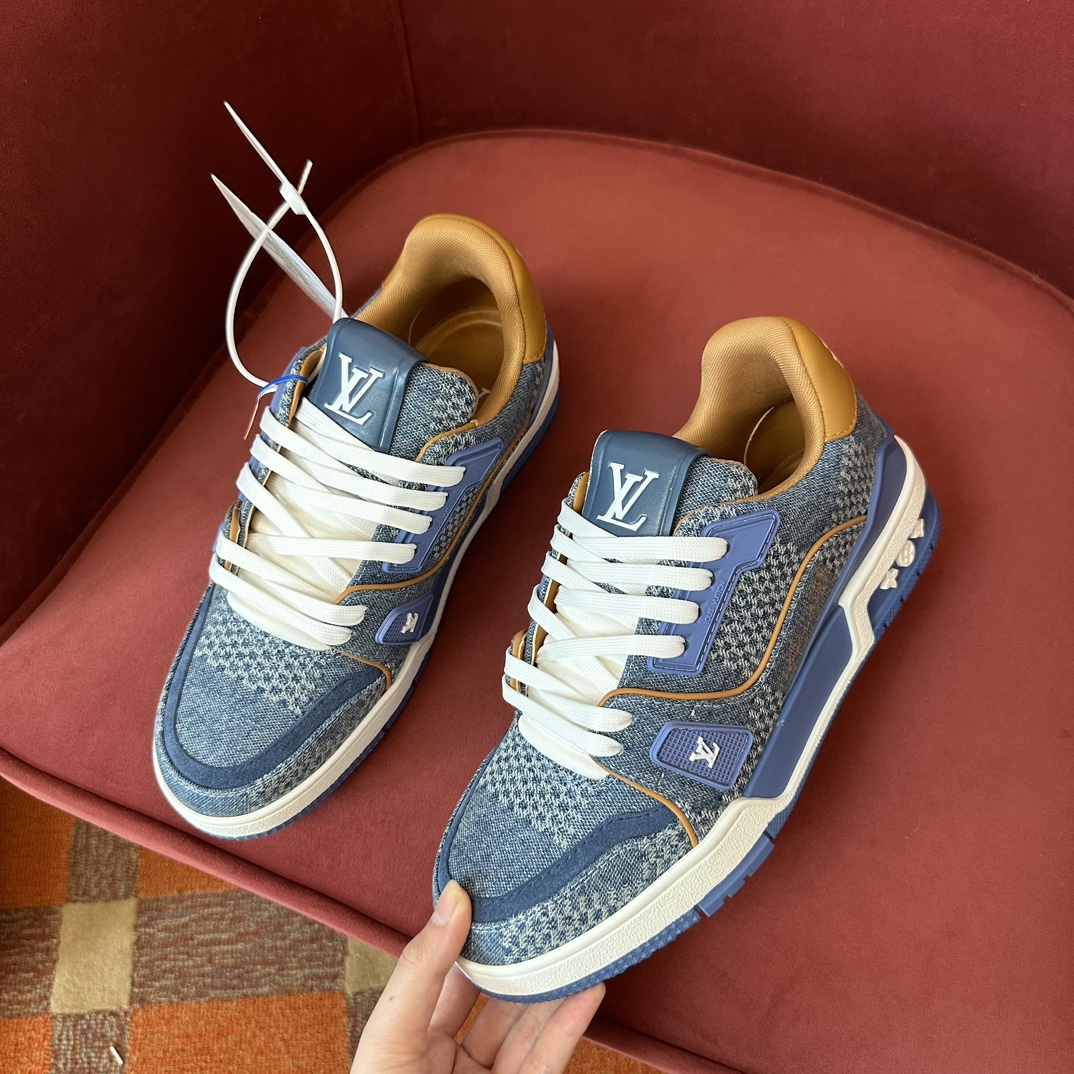 LOUIS VUITTON TRAINERS
