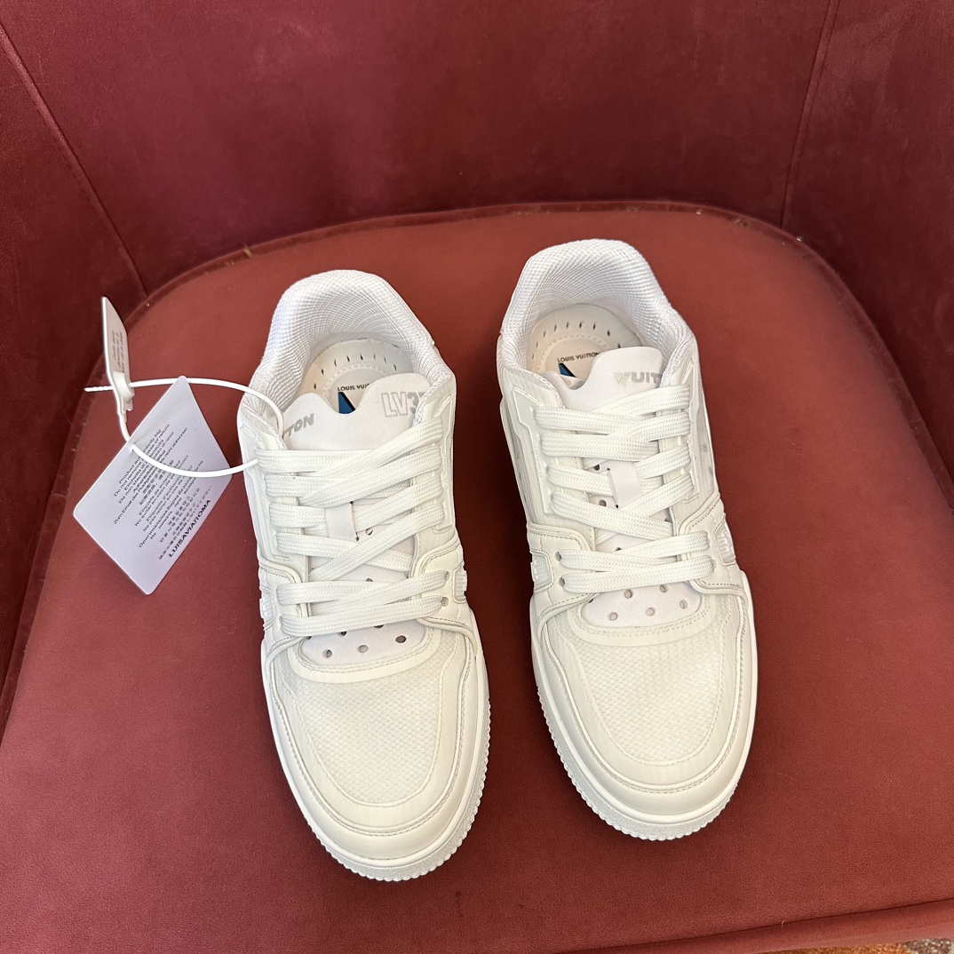 LOUIS VUITTON TRAINERS