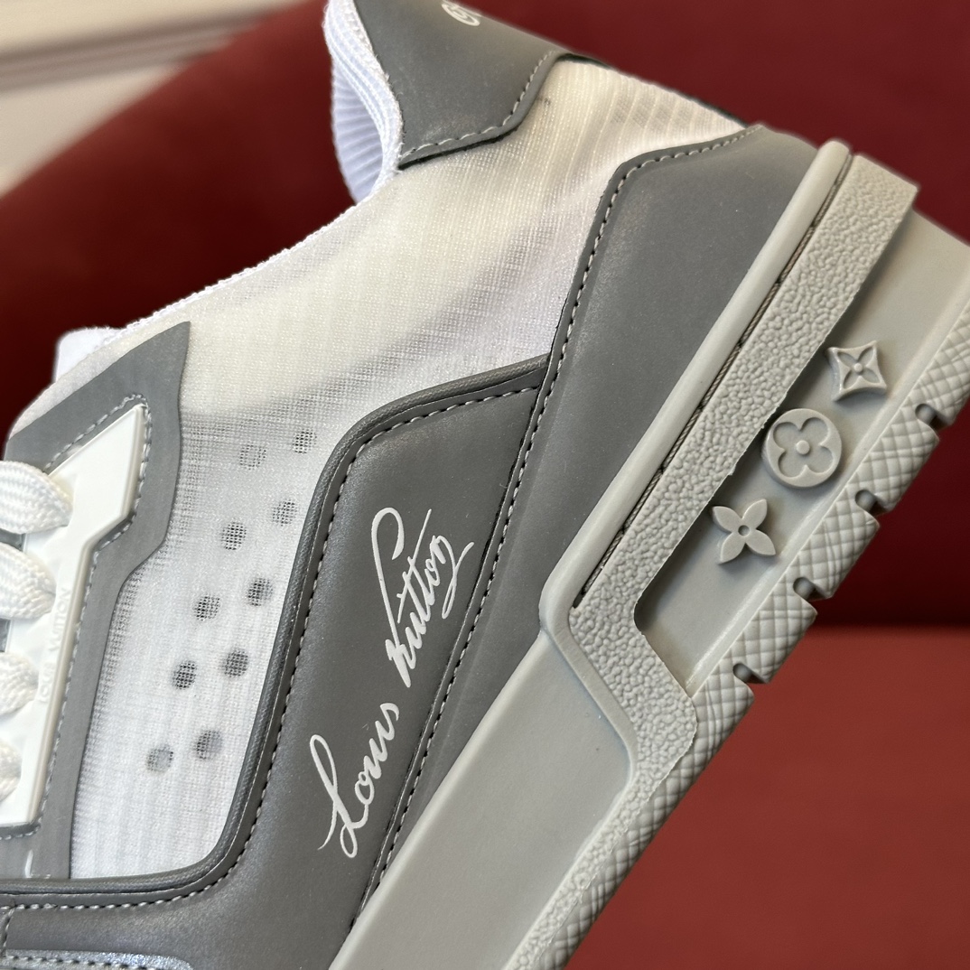 LOUIS VUITTON TRAINERS