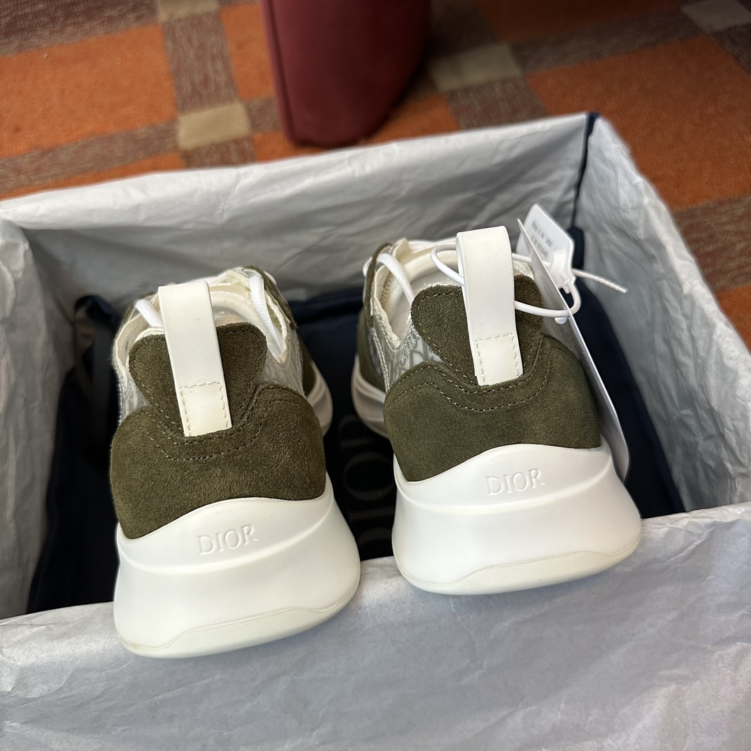 DIOR B25 RUNNER