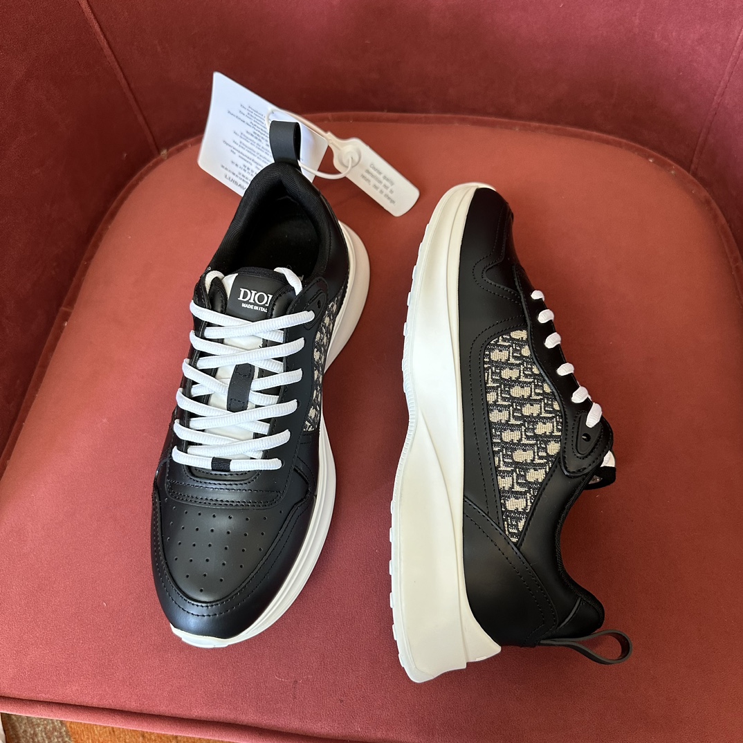 DIOR B25 RUNNER