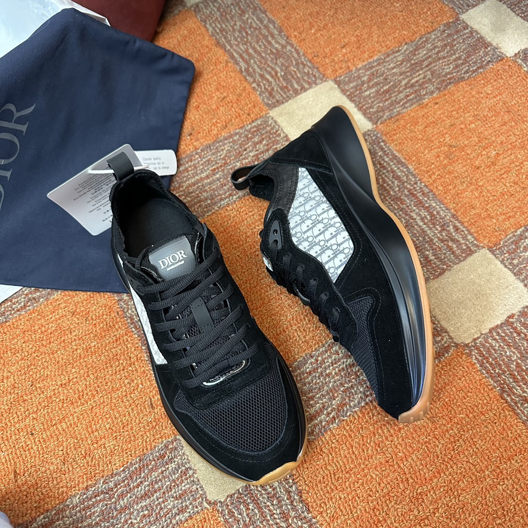 DIOR B25 RUNNER