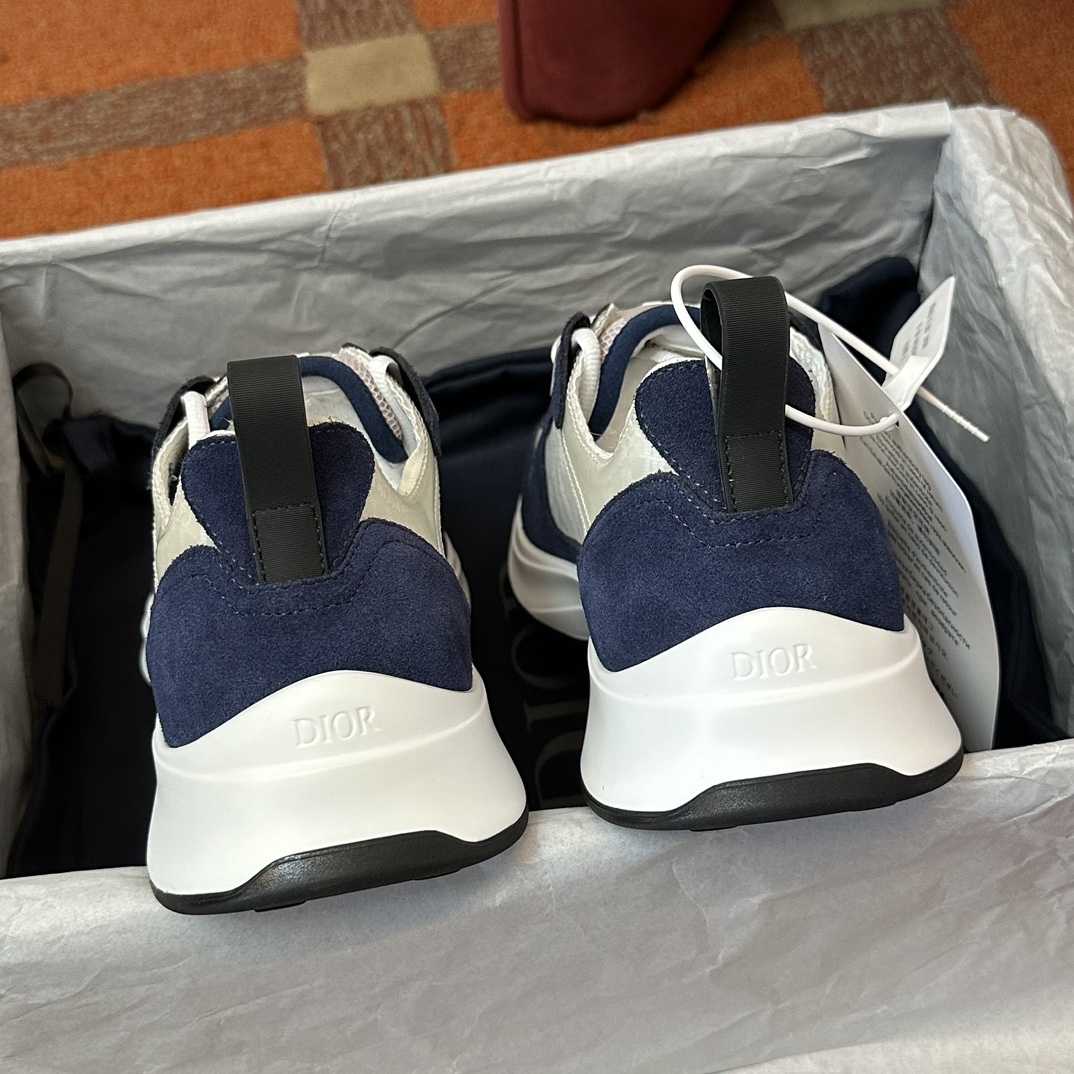 DIOR B25 RUNNER