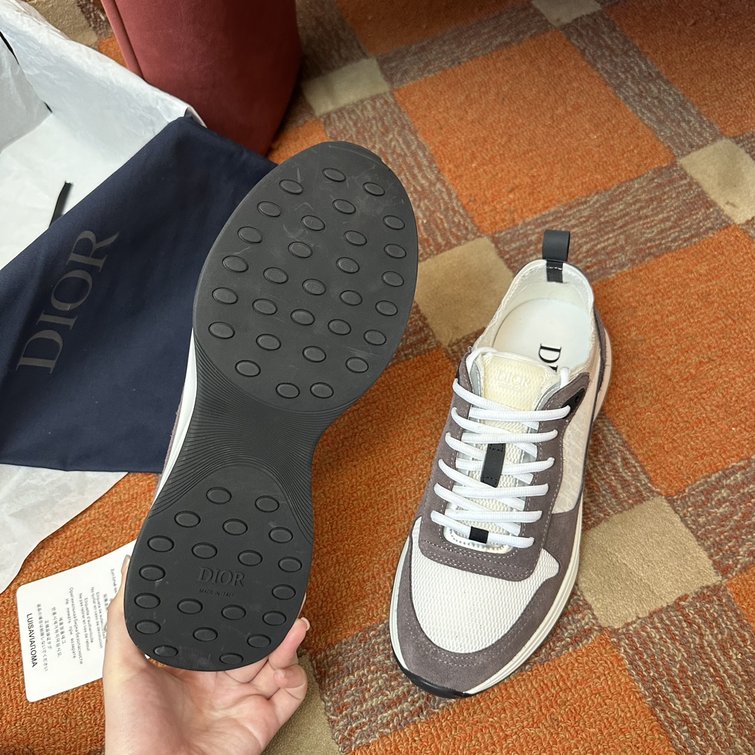 DIOR B25 RUNNER