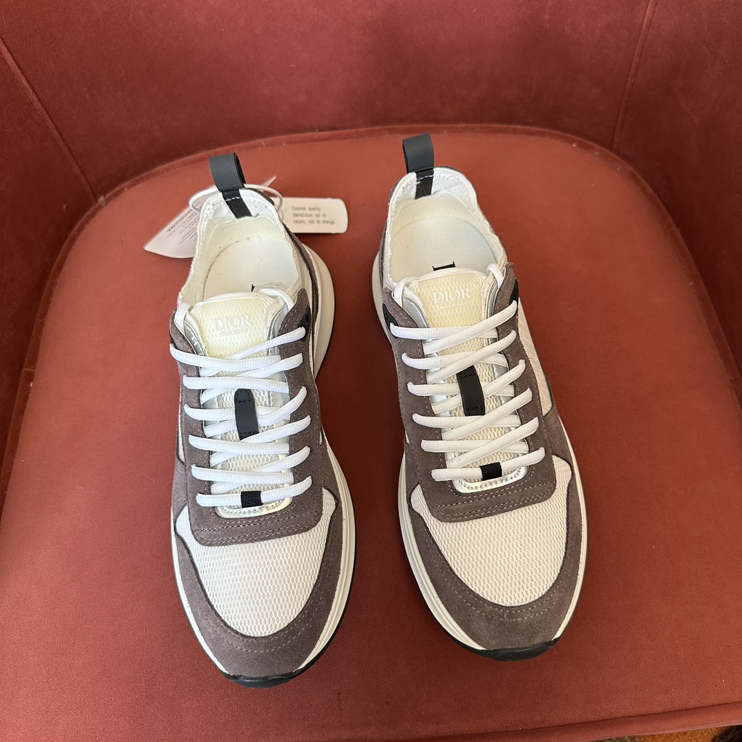 DIOR B25 RUNNER