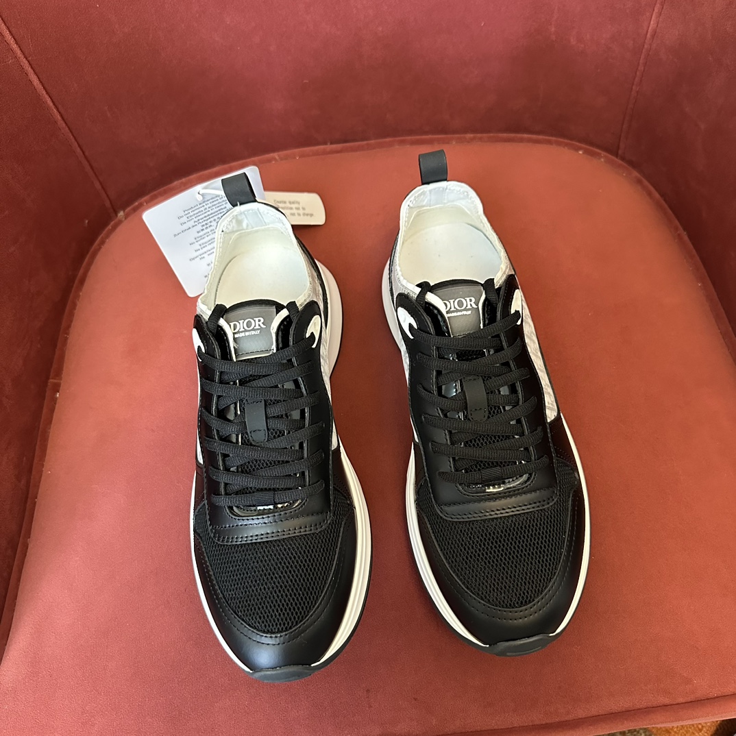 DIOR B25 RUNNER
