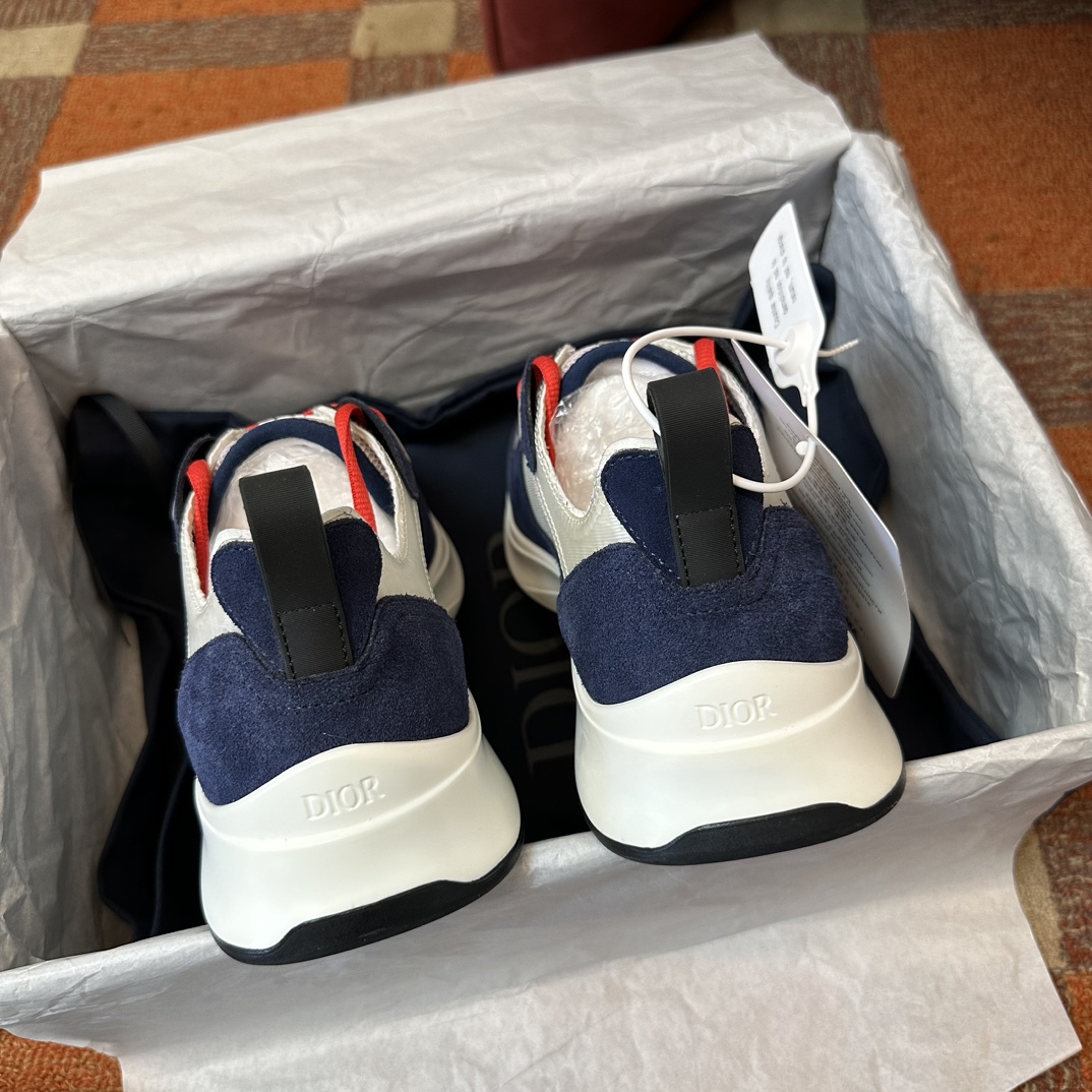 DIOR B25 RUNNER