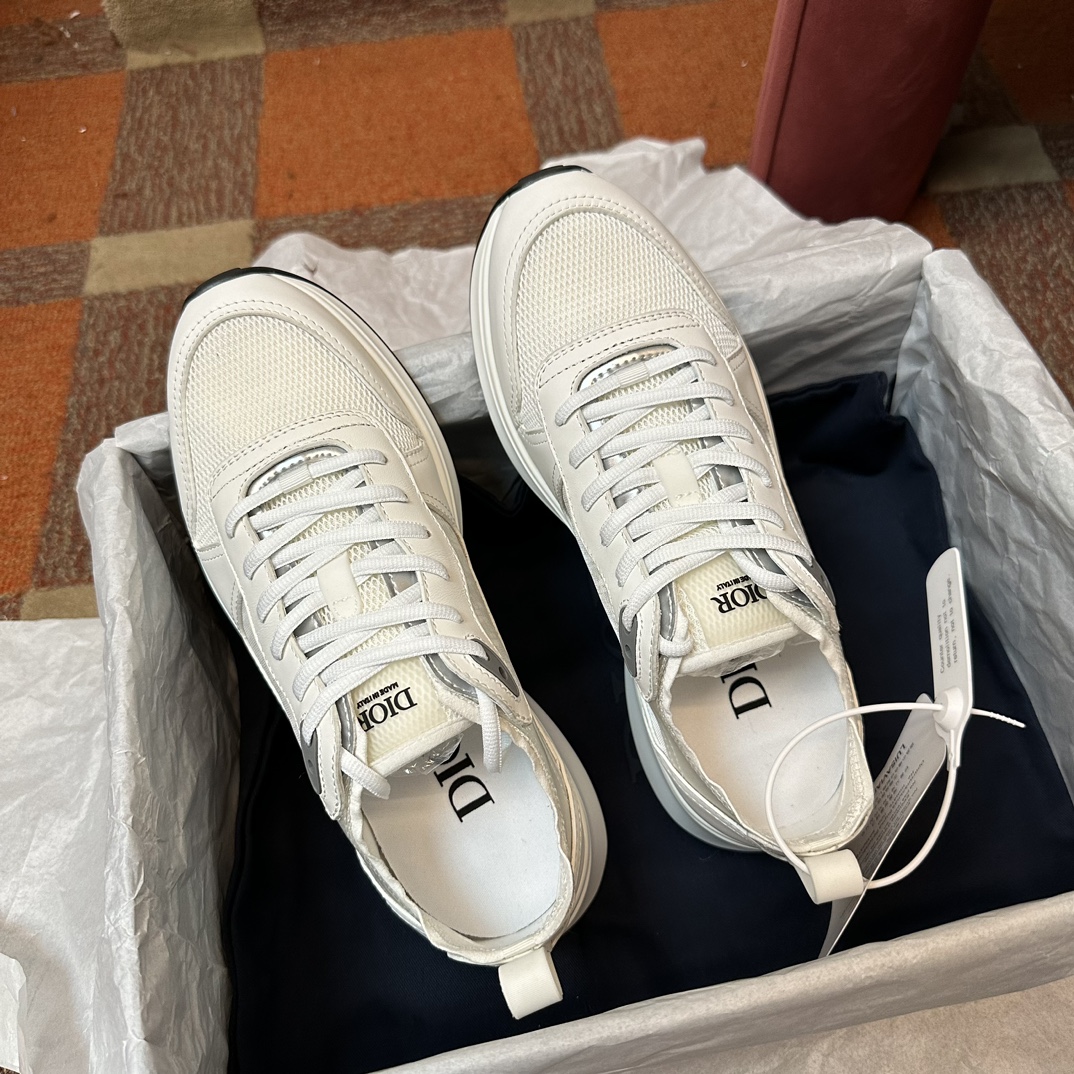 DIOR B25 RUNNER