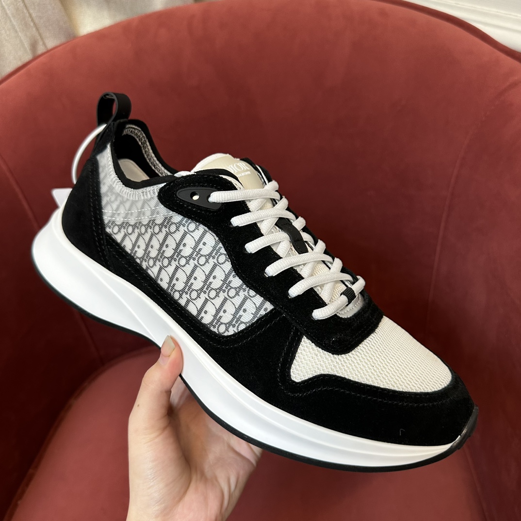 DIOR B25 RUNNER