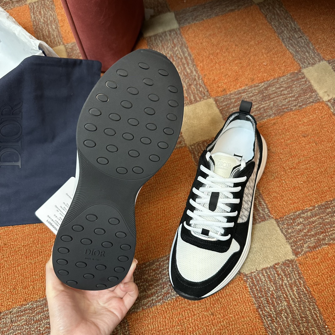 DIOR B25 RUNNER