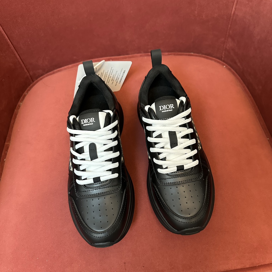 DIOR B25 RUNNER
