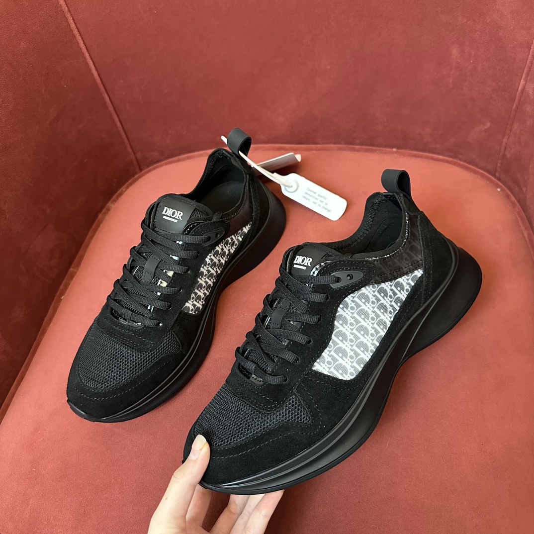 DIOR B25 RUNNER