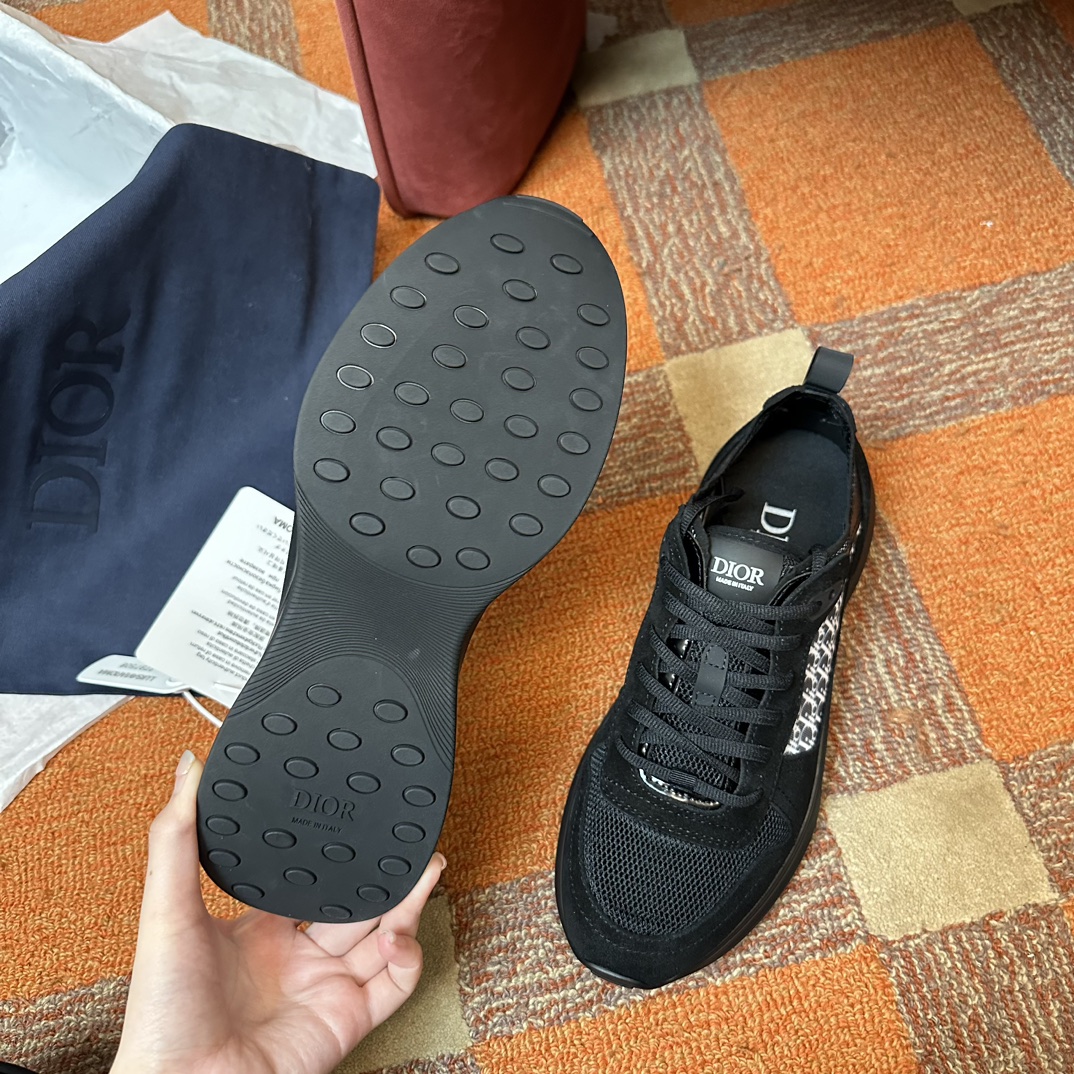 DIOR B25 RUNNER