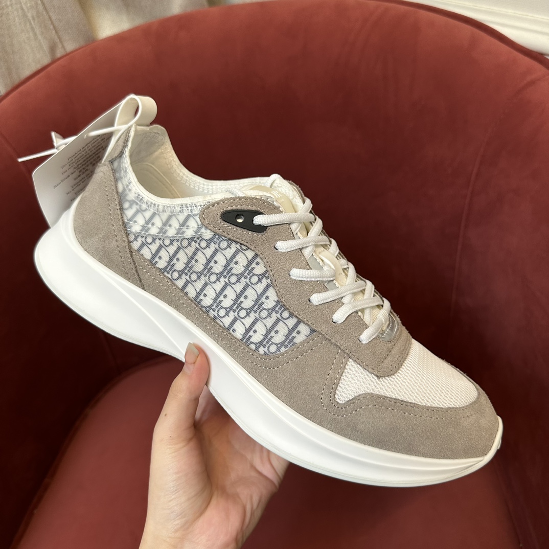 DIOR B25 RUNNER