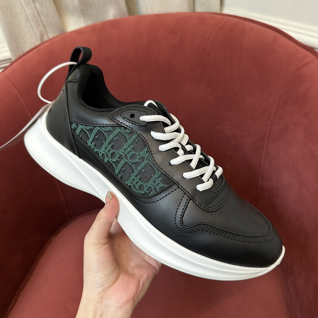 DIOR B25 RUNNER