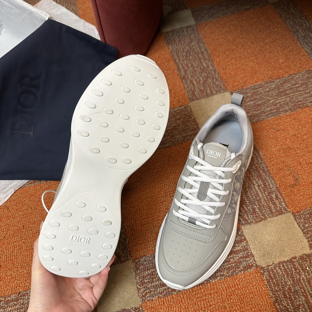 DIOR B25 RUNNER
