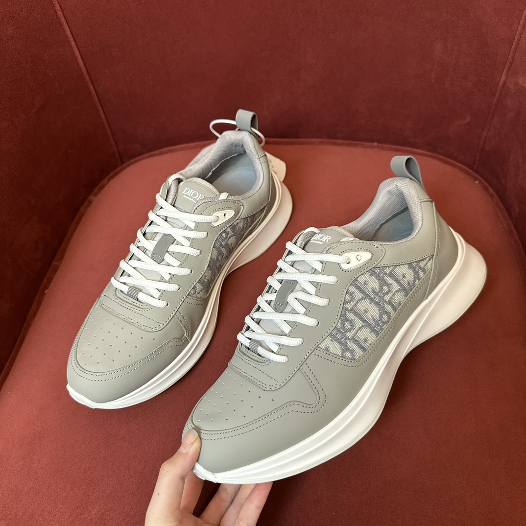 DIOR B25 RUNNER