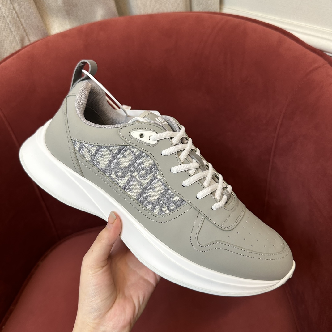 DIOR B25 RUNNER
