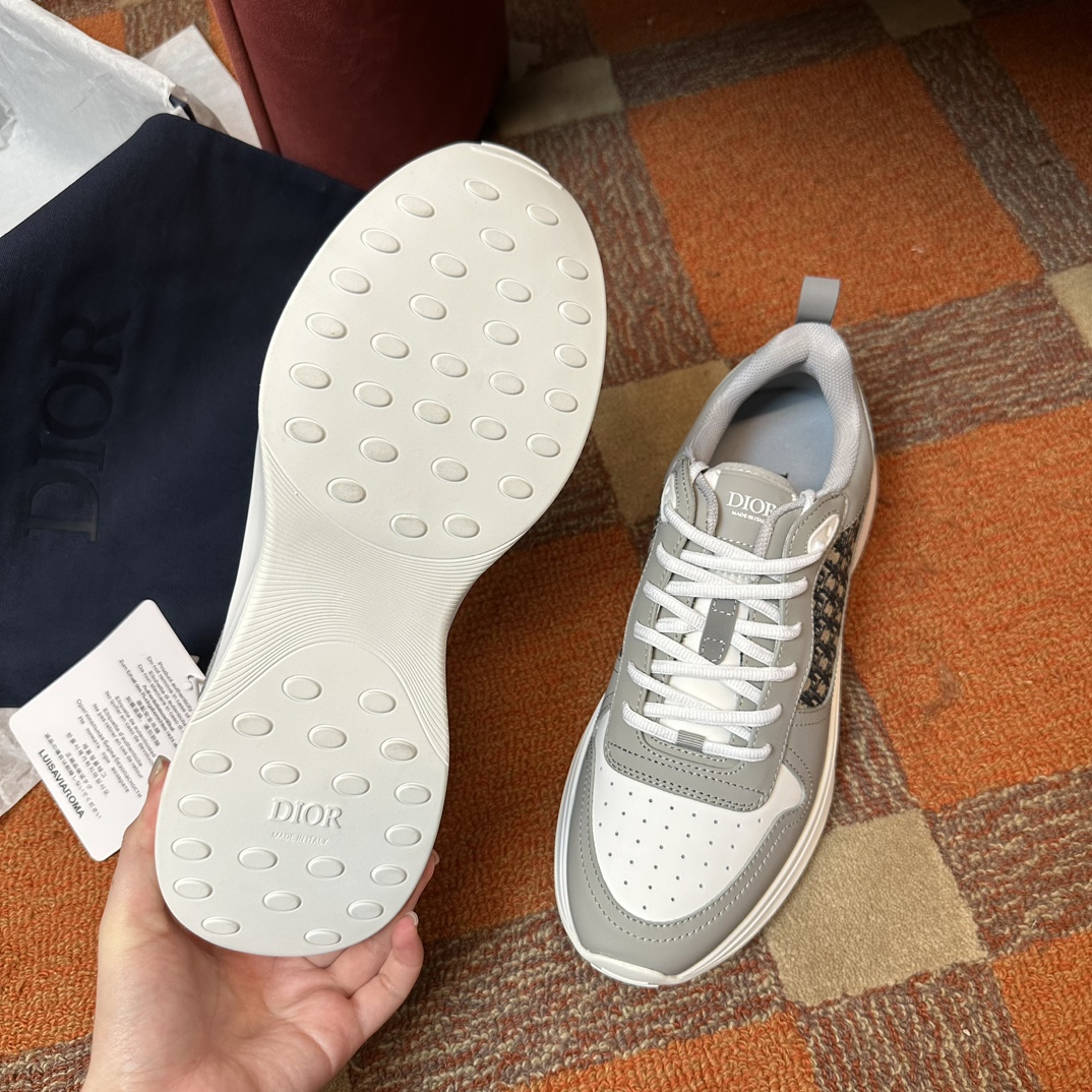 DIOR B25 RUNNER