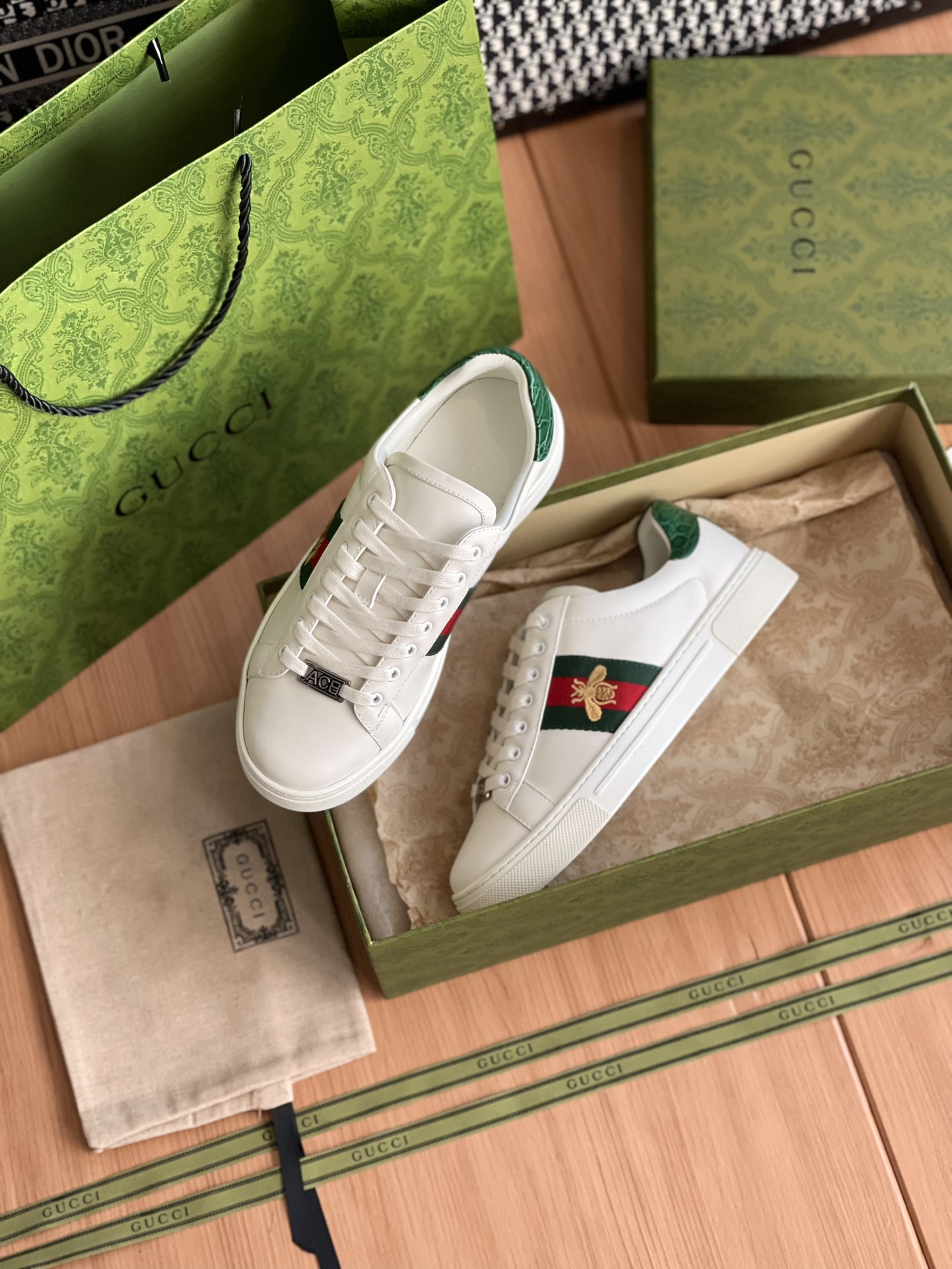 GUCCI SNEAKER