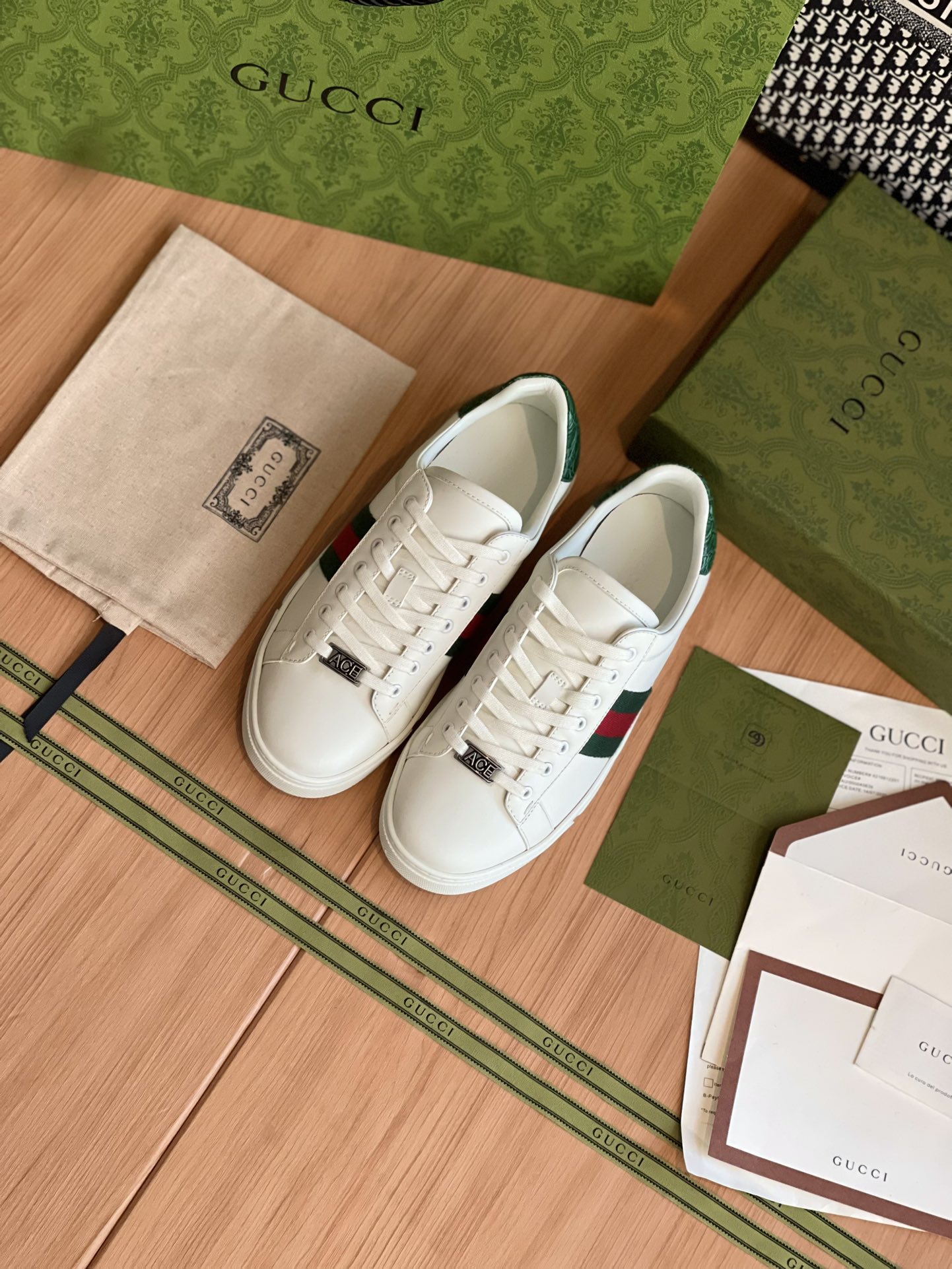 GUCCI SNEAKER