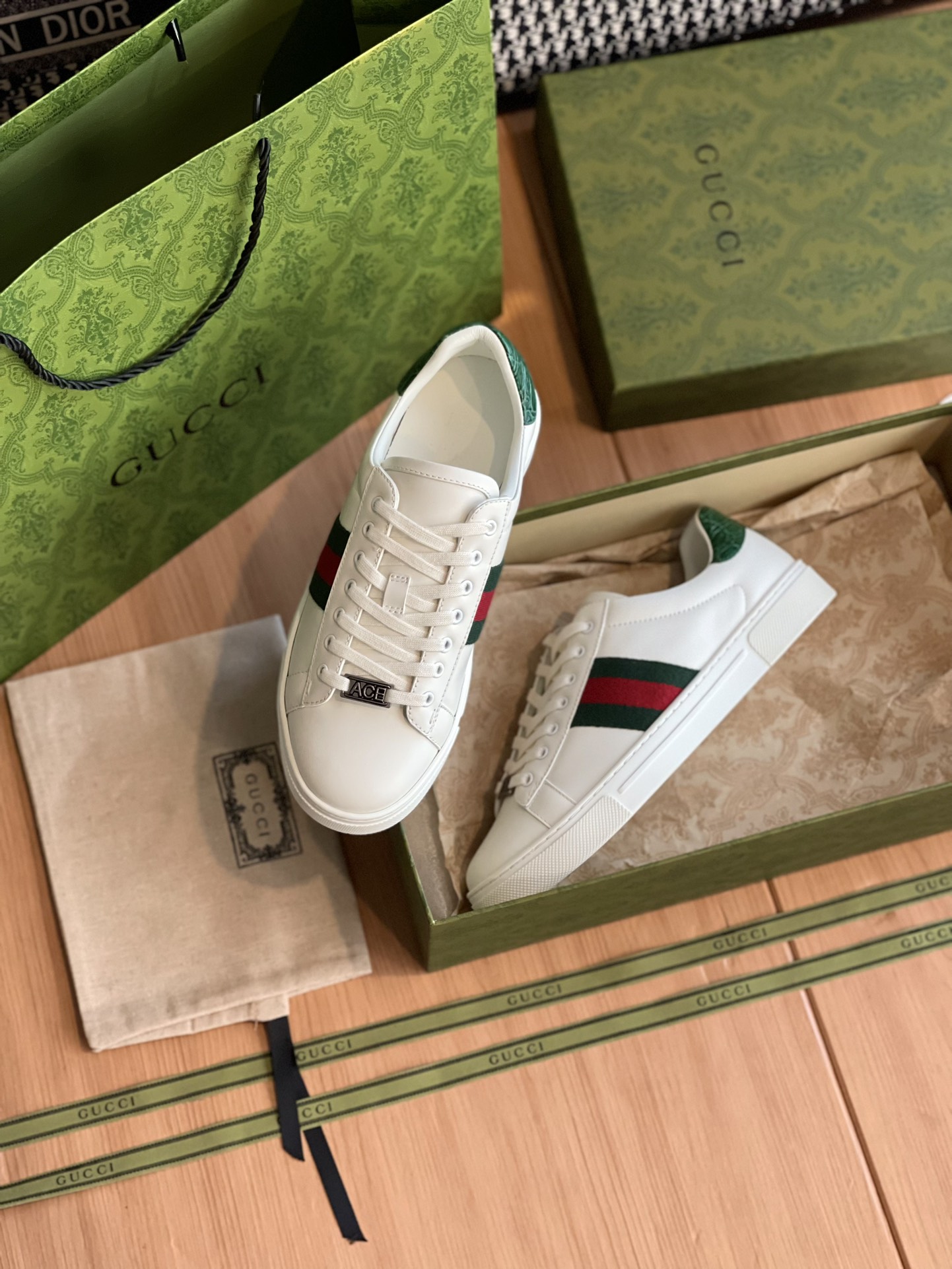 GUCCI SNEAKER