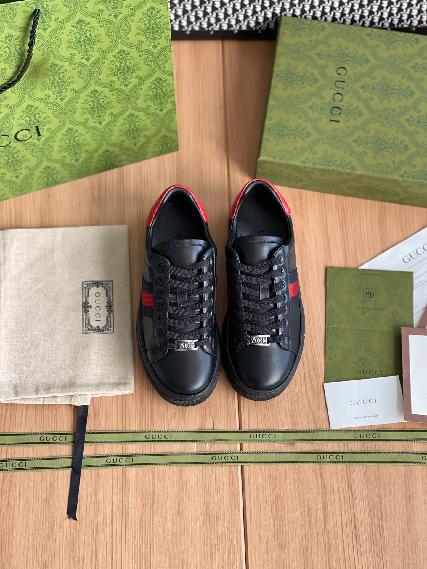 GUCCI SNEAKER