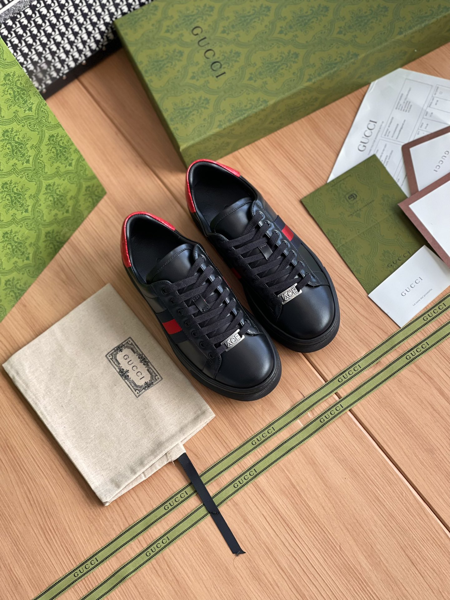 GUCCI SNEAKER
