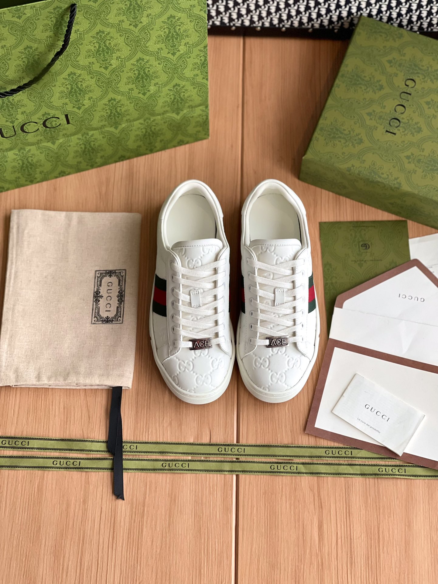 GUCCI SNEAKER