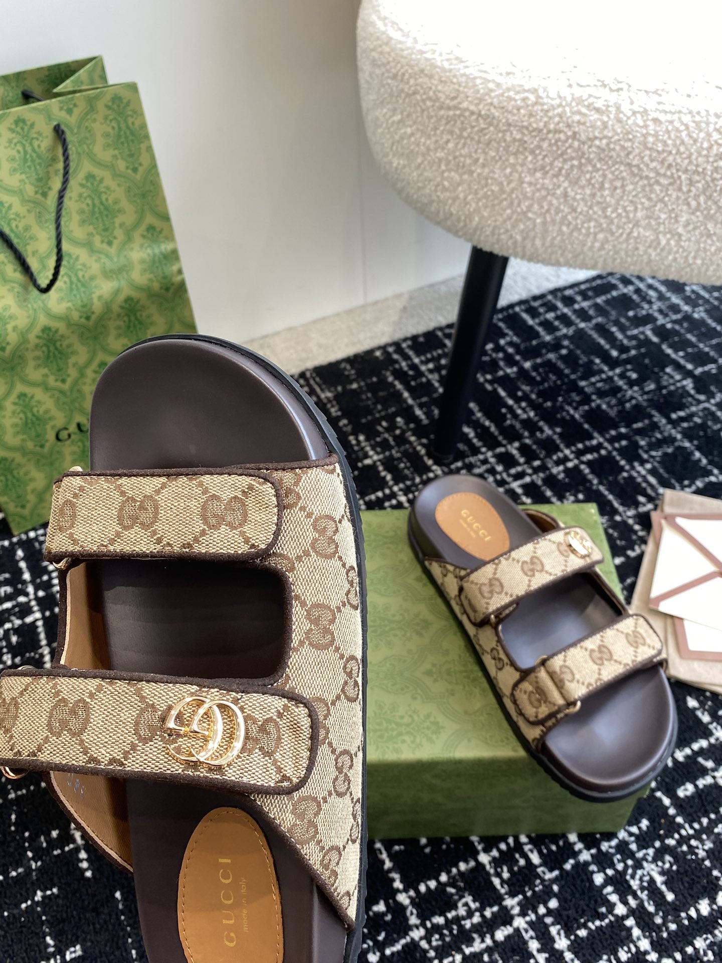 GUCCI