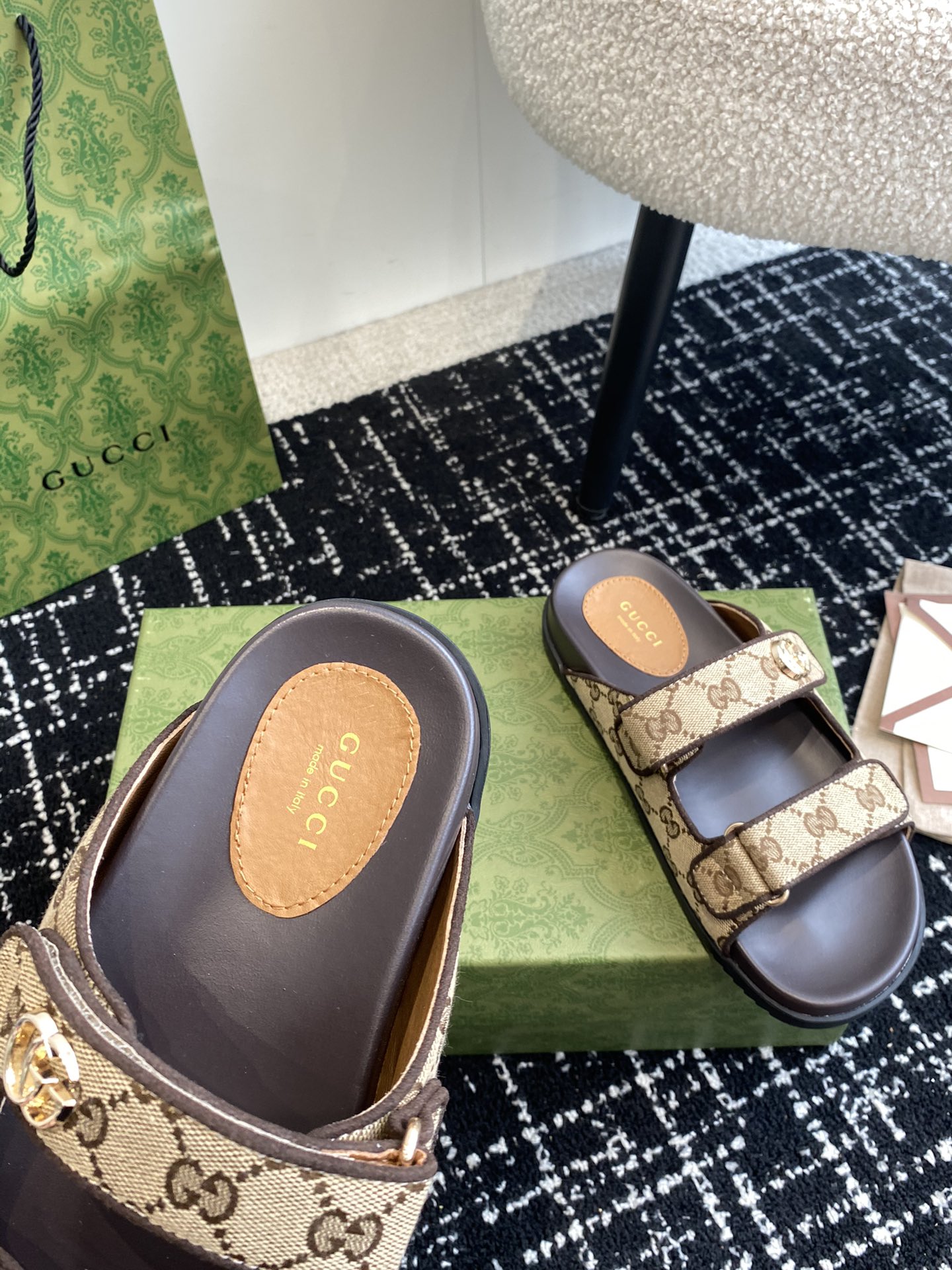 GUCCI