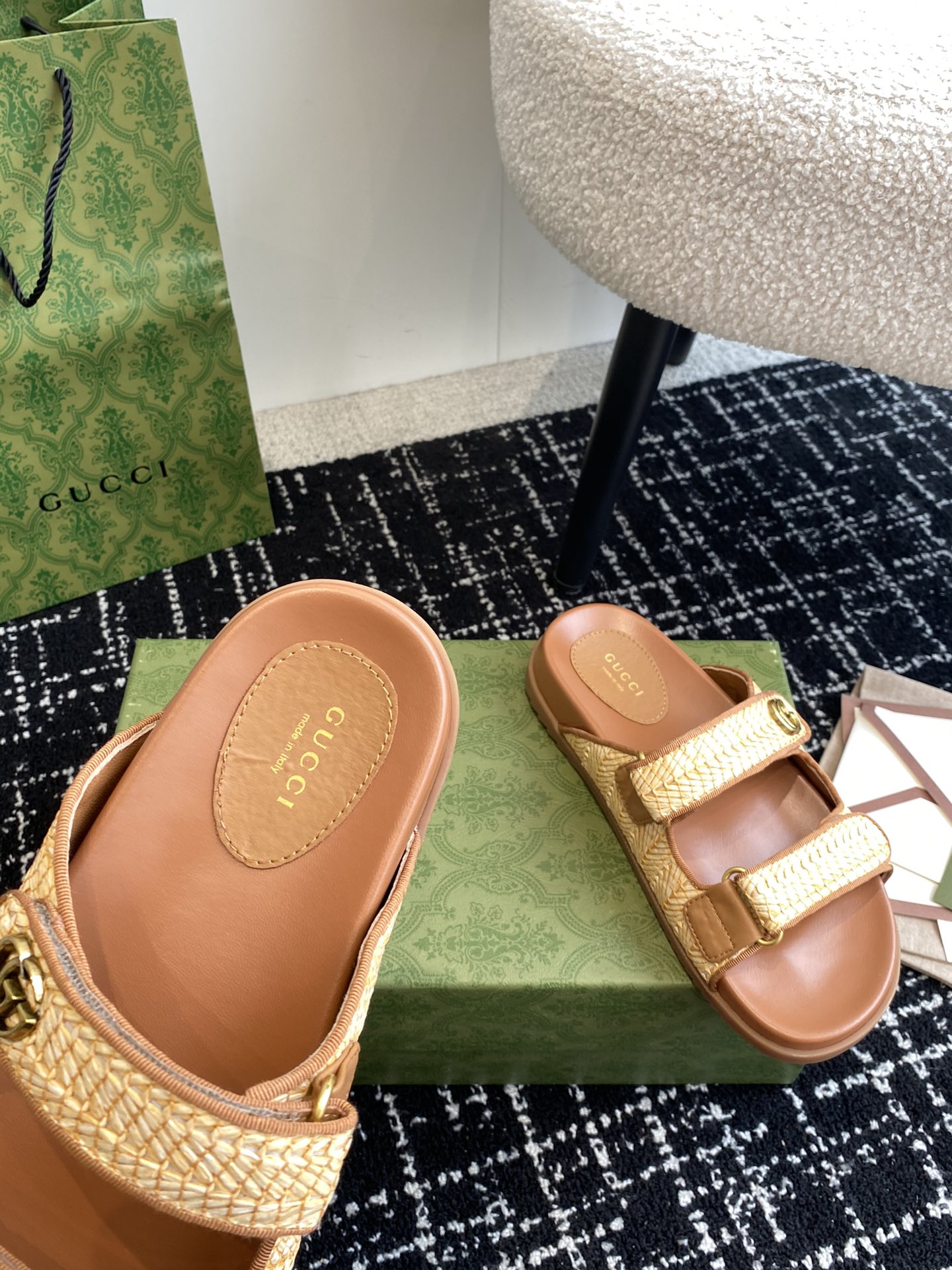 GUCCI 