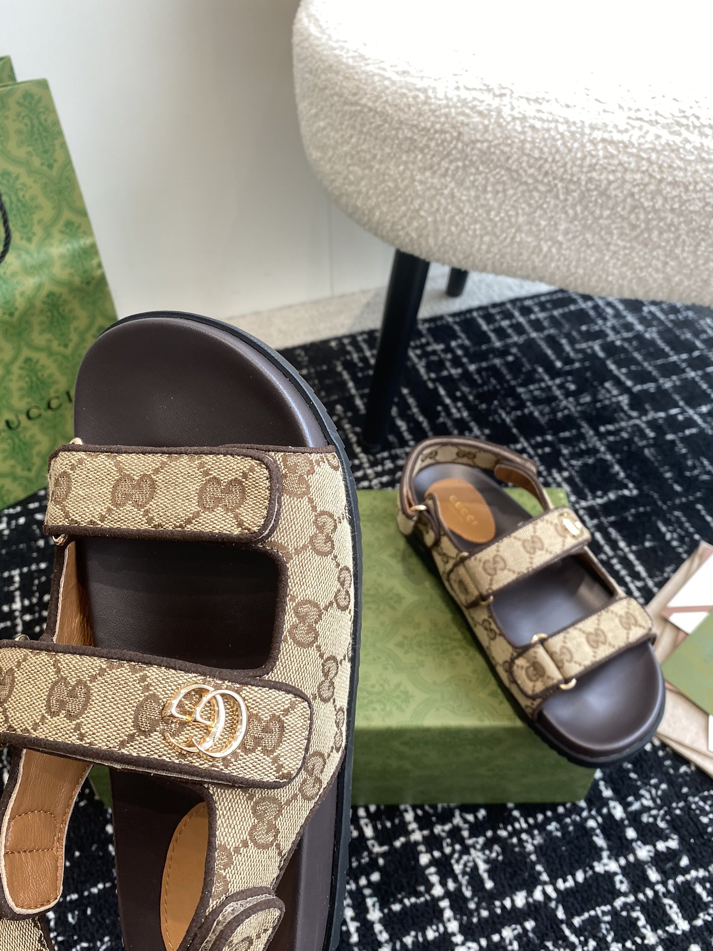 GUCCI 