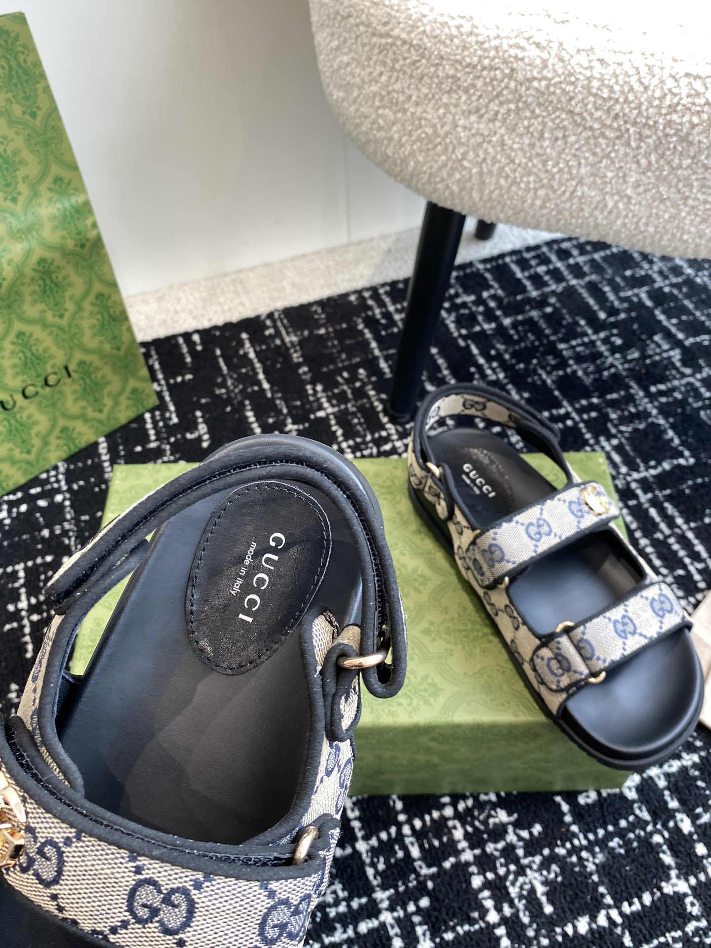 GUCCI 