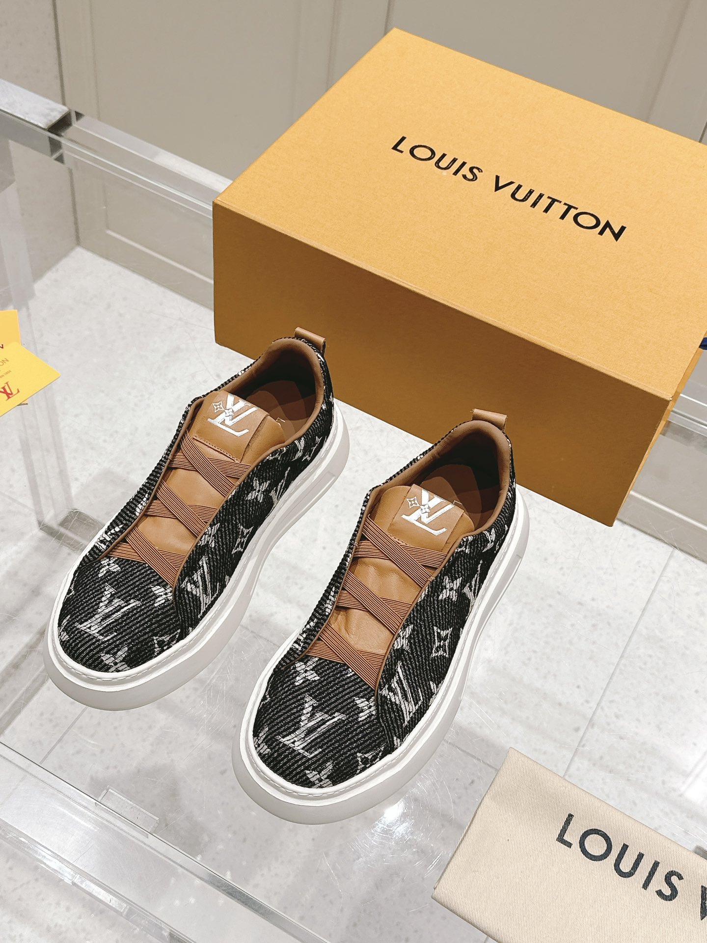 LV