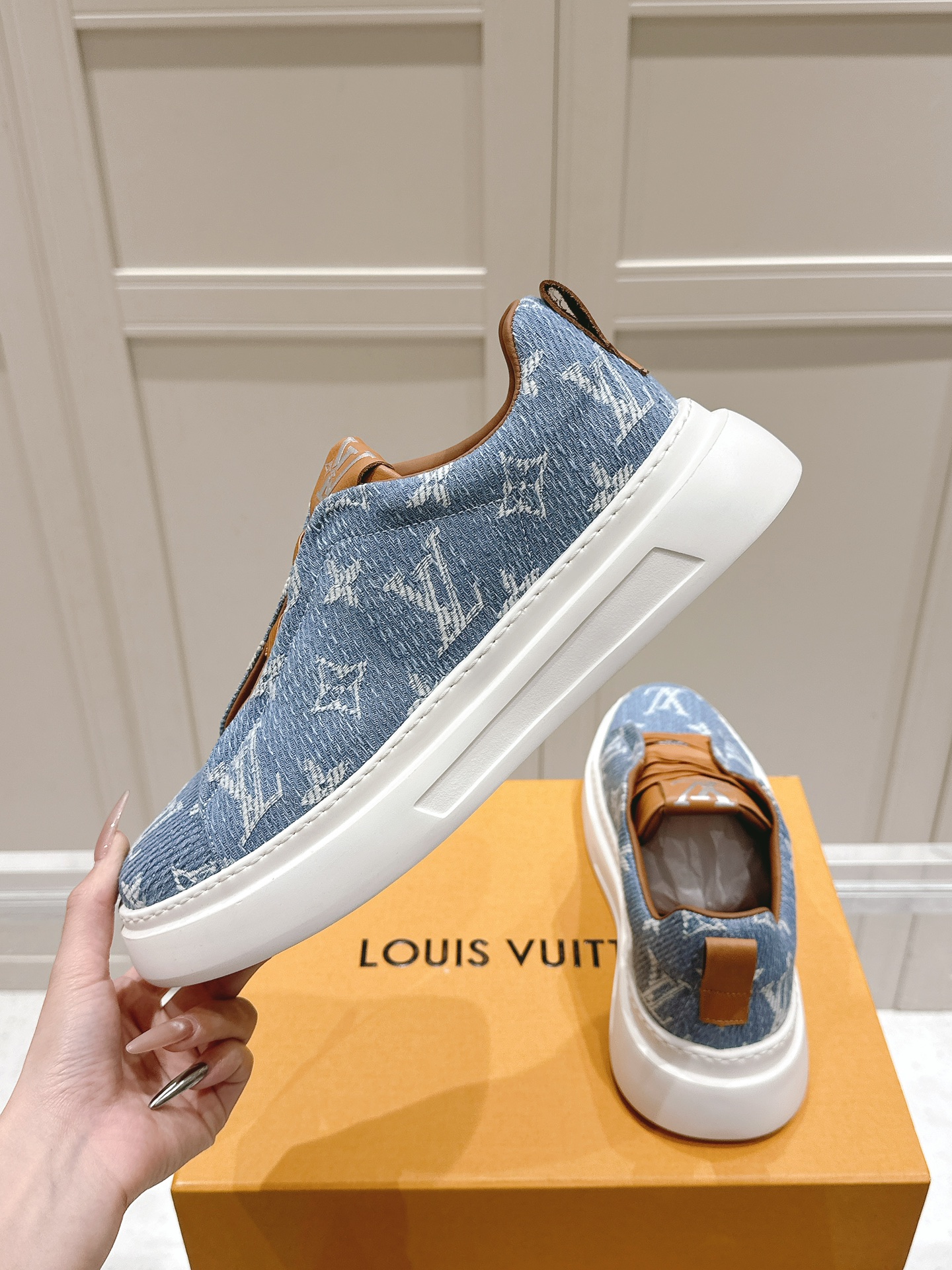 LV