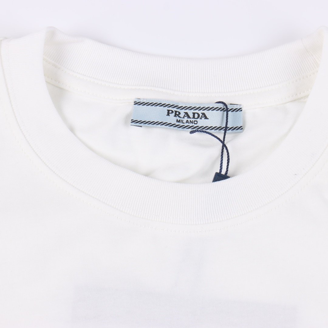Prada Tshirt