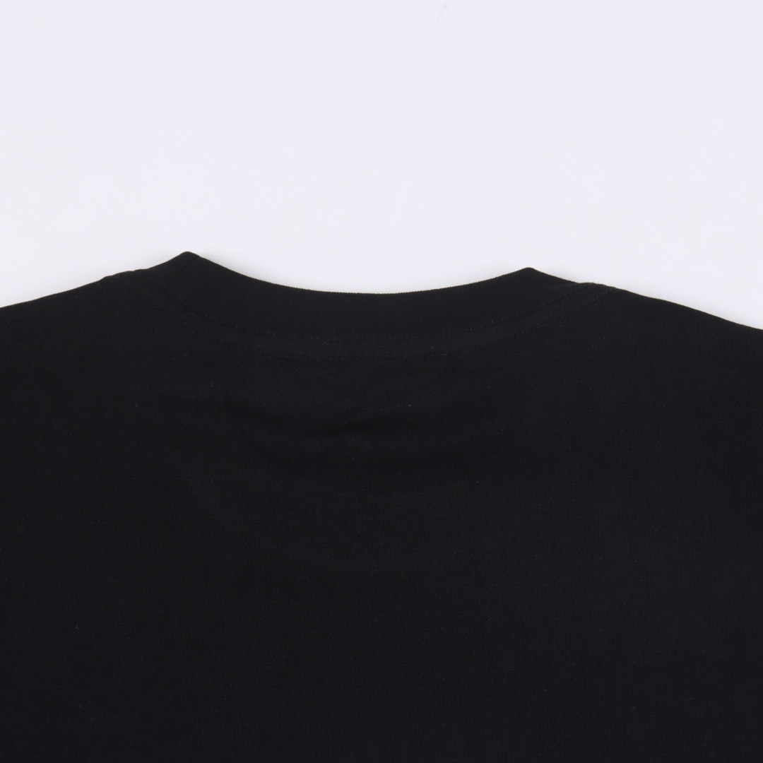 Prada Tshirt