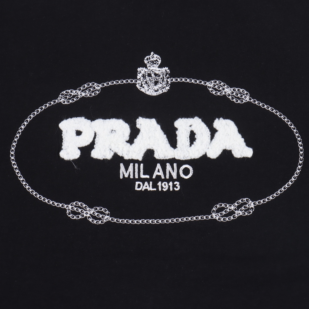 Prada Tshirt