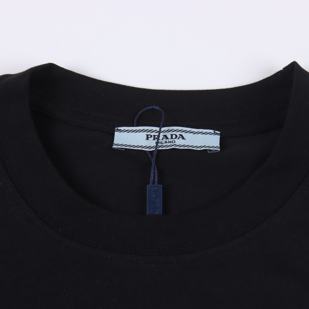Prada Tshirt