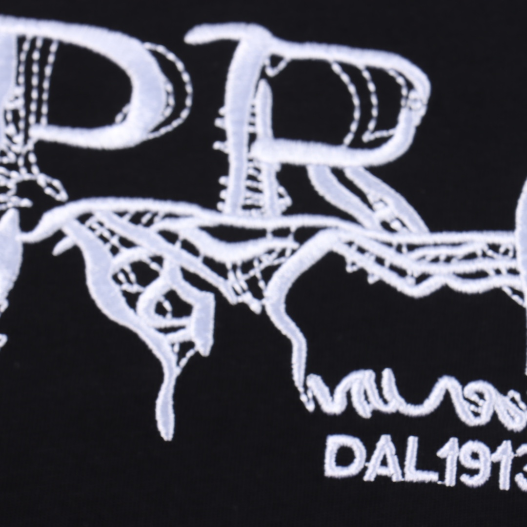 Prada Tshirt