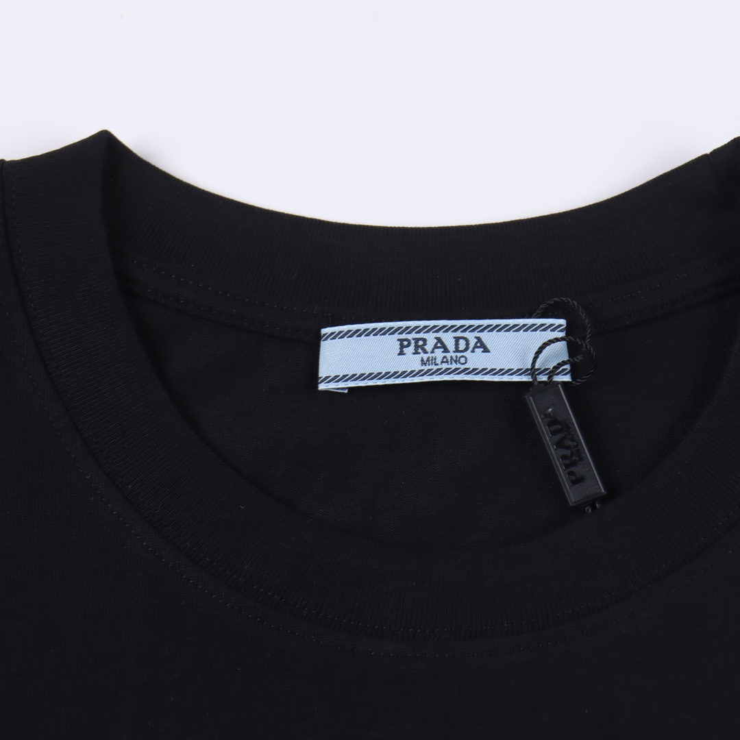 Prada Tshirt