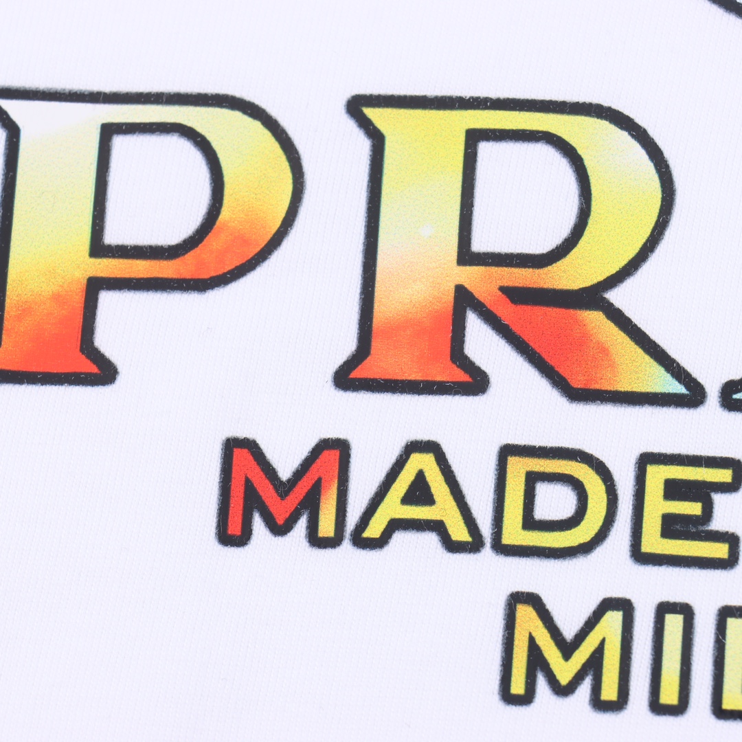 Prada Tshirt